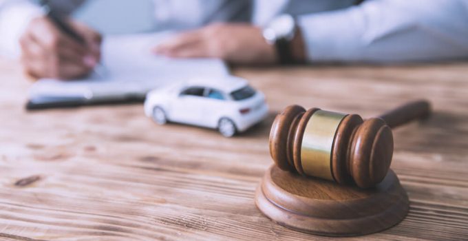 When Should I Hire an Attorney for a Truck Accident in 2022