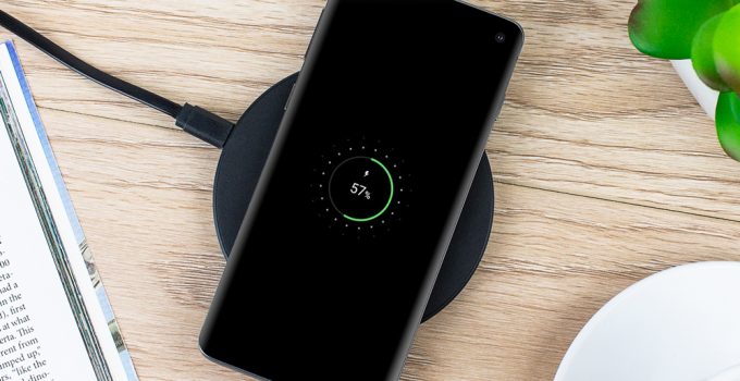 8 Misconceptions People Have with Wireless Phone Charging Technology