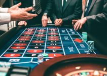 How to Host an Authentic Casino-Themed Party – 2023 Guide