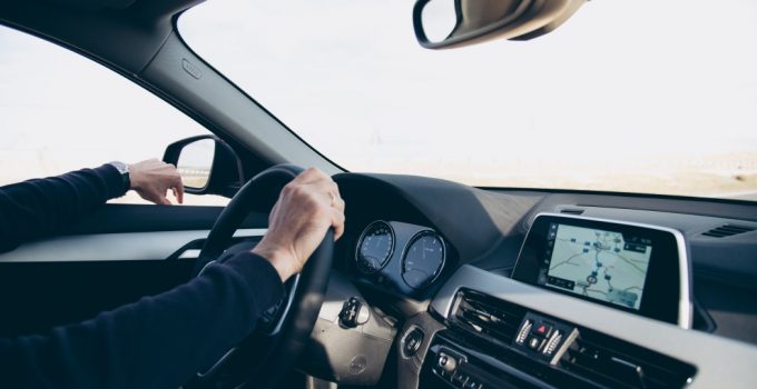 12 useful Car Gadgets & Accessories To Make Your Road Trip Easy