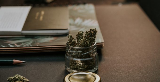 5 Tips For Using Cannabis To Ease Anxiety in 2021