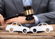5 Reasons to Hire a Car Accident Lawyer in 2024