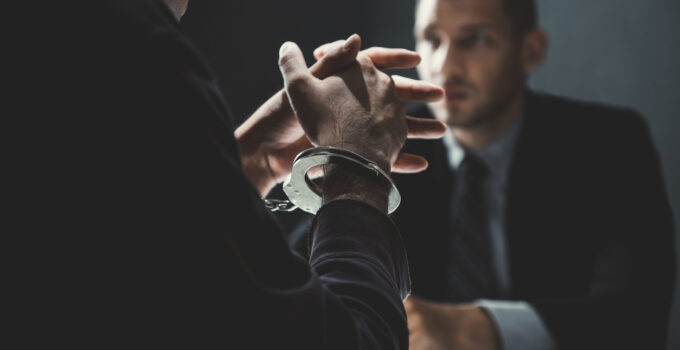 Tips on When Should You Hire a Criminal Lawyer