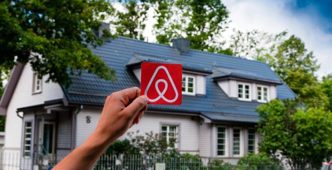 9 Things To Know Before Putting Your House Up On Airbnb