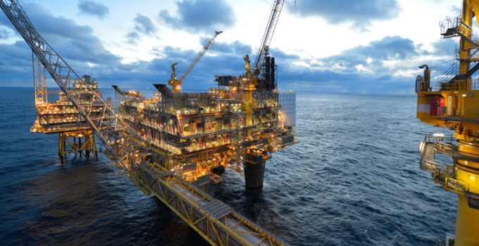 How Modern Technology Is Improving the Offshore Platform