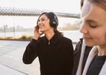 Are JBL Headphones Better Than Bose Headphones – 2024 Guide