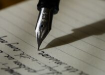 8 Pros and Cons of Custom Writing in Academic Education