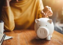 Boosting Financial Wellness: How to Develop Healthy Money Habits