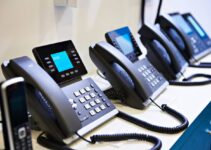 Business Phone Solutions 101: Choosing the Right System for Your Company – 2023 Guide