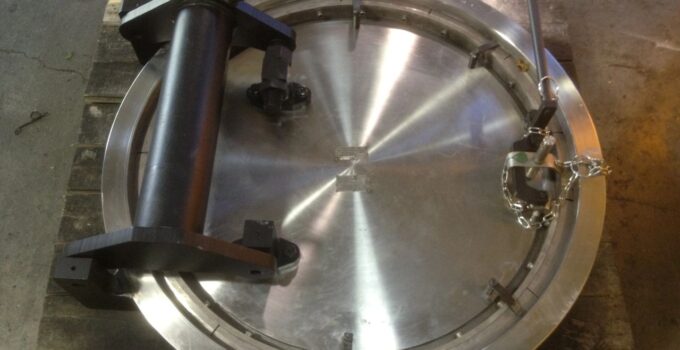 Stainless Steel Manways for Tanks: Exploring Applications, Types, and Efficiency Tips