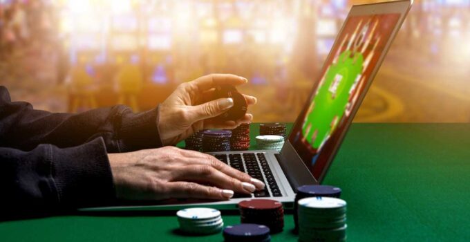 How to Join the World of Internet Poker