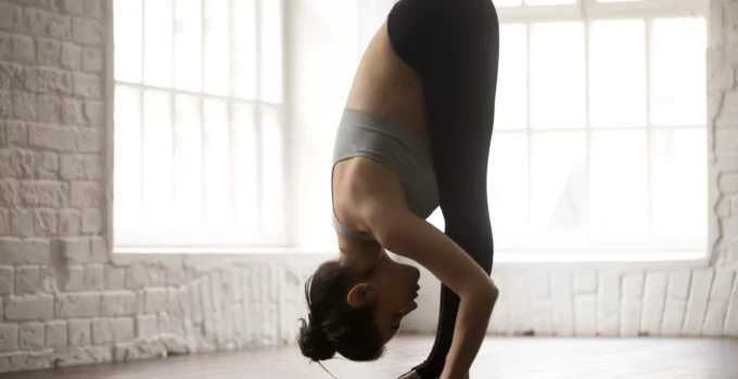 Yoga Guide For Beginners: How Often Should You Practice? Insider Tips
