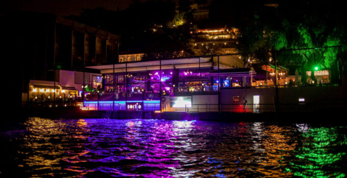 Nightlife in Istanbul for Singles 2024: 10 Tips to Party Like a Local
